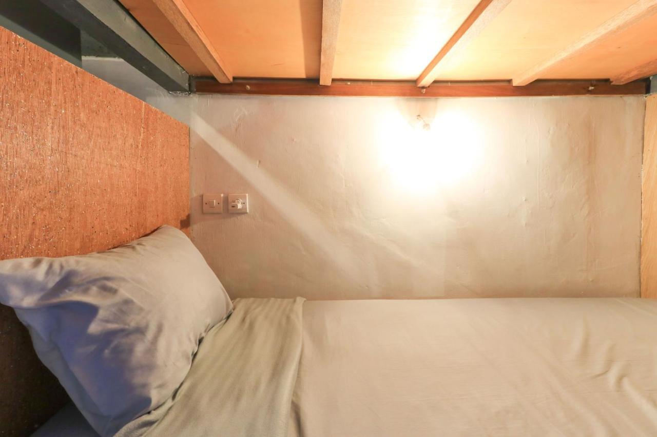 Hostel Bukit Sangcure Toyapakeh Екстериор снимка