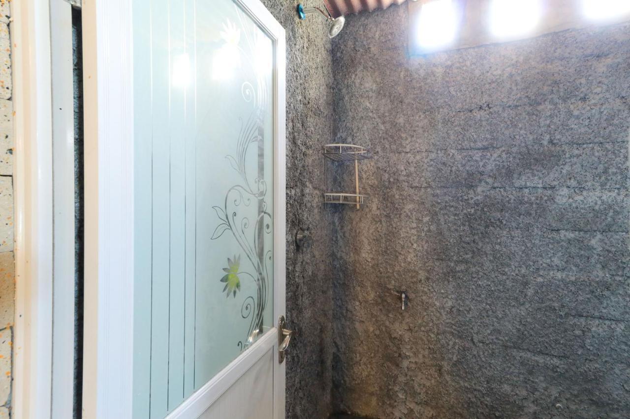 Hostel Bukit Sangcure Toyapakeh Екстериор снимка