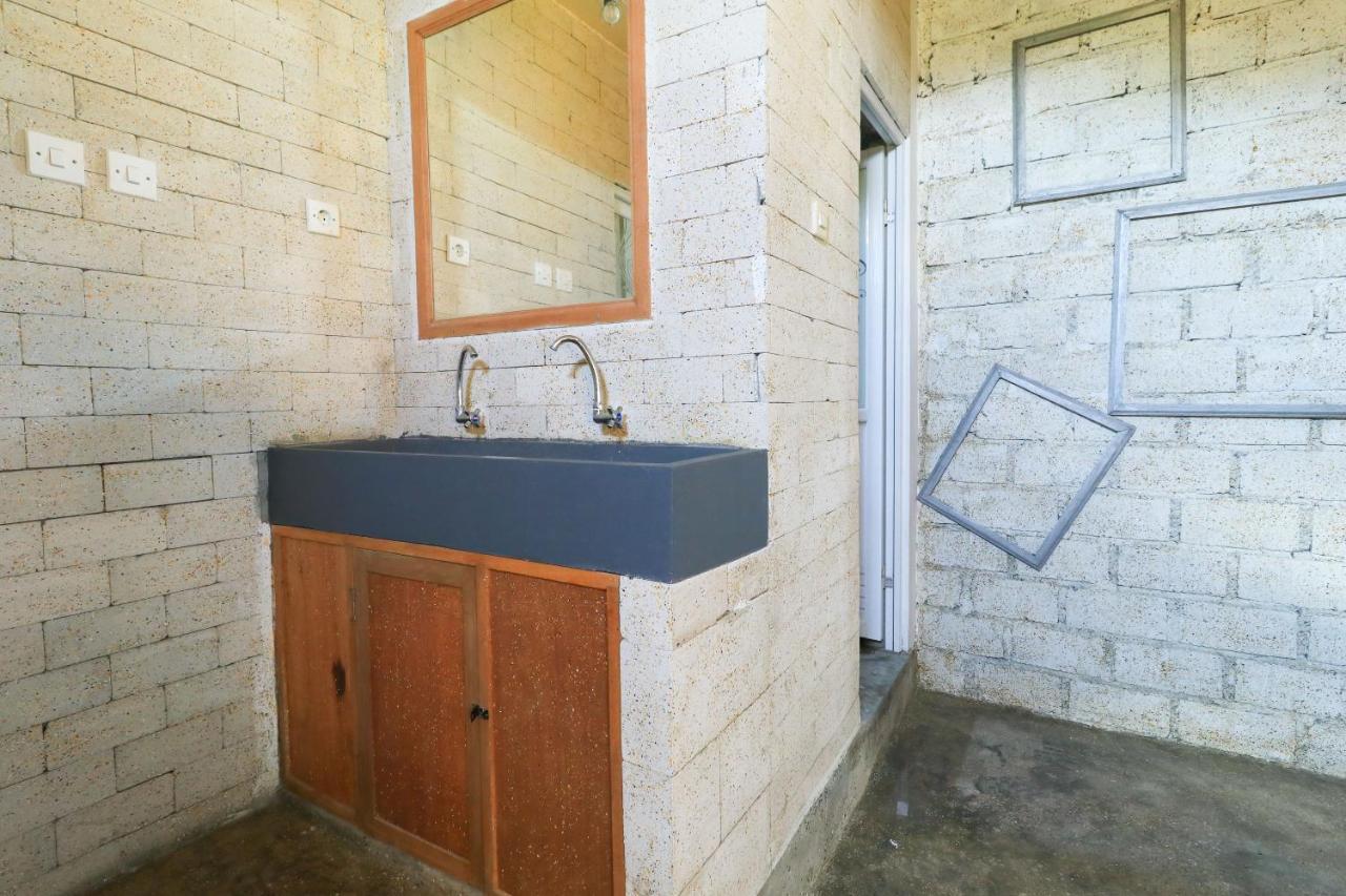Hostel Bukit Sangcure Toyapakeh Екстериор снимка
